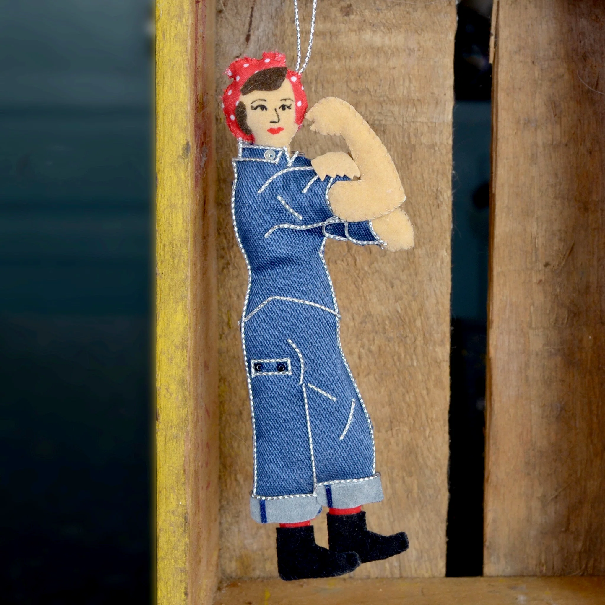 Thumbnail 4
